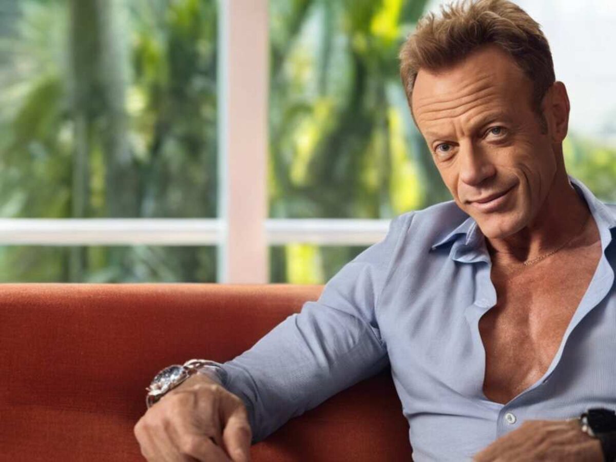 Netflix va enflammer les écrans avec sa série sur la légendaire star du X Rocco  Siffredi!